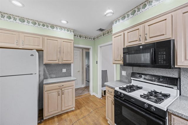 319 Frankel Boulevard, Merrick, NY 11566