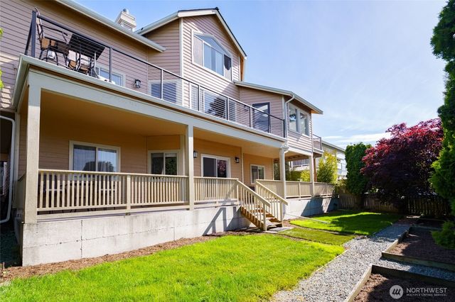 4211 Glasgow Way, Anacortes, WA 98221