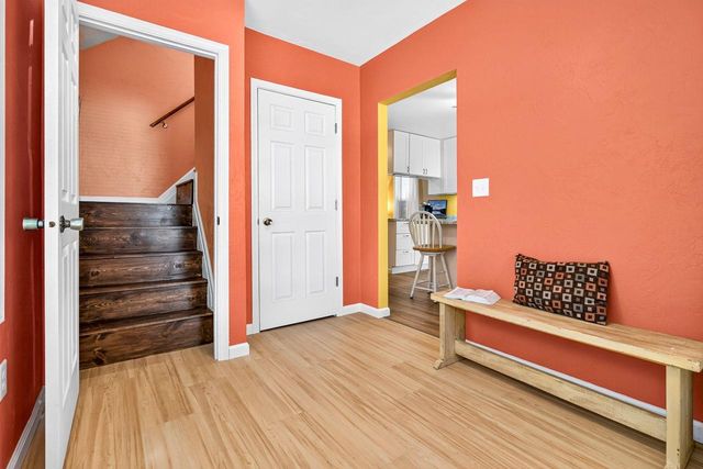 831 S BAIRD STREET, Green Bay, WI 54301