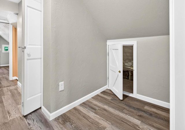 831 S BAIRD STREET, Green Bay, WI 54301