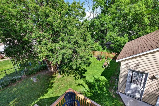 831 S BAIRD STREET, Green Bay, WI 54301