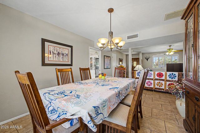 11822 N 38TH Place, Phoenix, AZ 85028