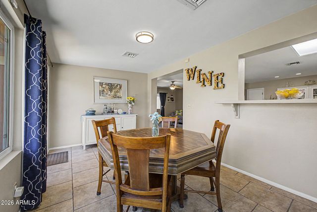 11822 N 38TH Place, Phoenix, AZ 85028