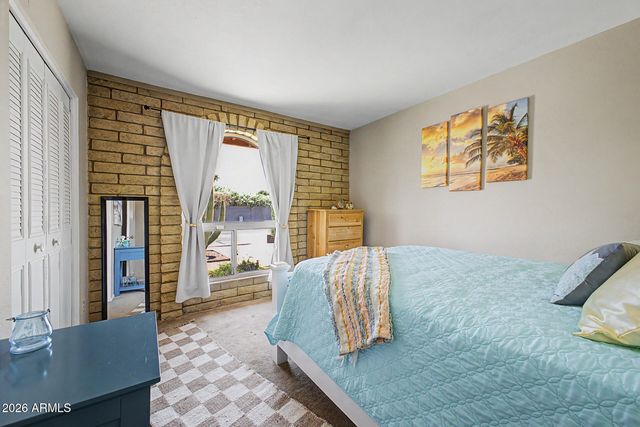 11822 N 38TH Place, Phoenix, AZ 85028