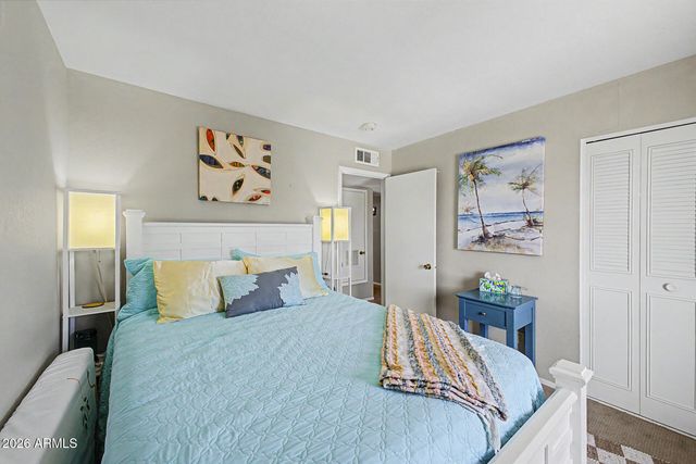 11822 N 38TH Place, Phoenix, AZ 85028