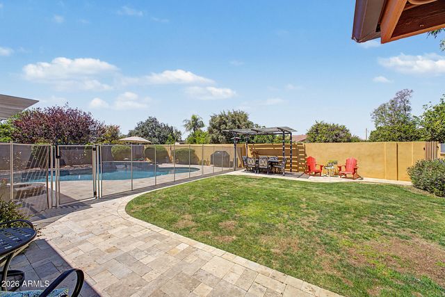 11822 N 38TH Place, Phoenix, AZ 85028