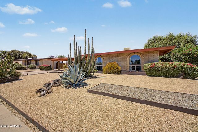 11822 N 38TH Place, Phoenix, AZ 85028