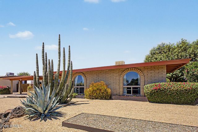 11822 N 38TH Place, Phoenix, AZ 85028