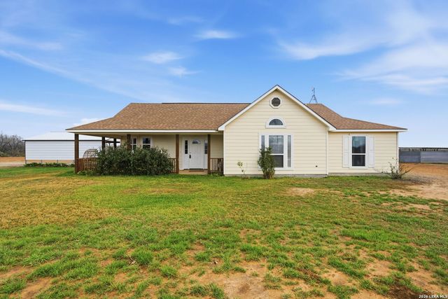 1163 County Road 323, Jourdanton, TX 78026