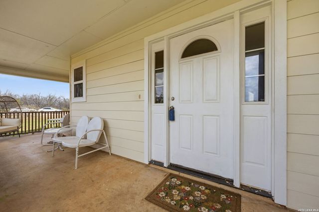 1163 County Road 323, Jourdanton, TX 78026