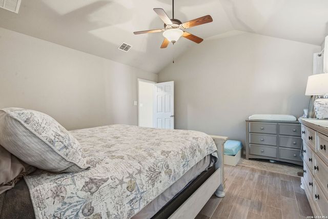 1163 County Road 323, Jourdanton, TX 78026