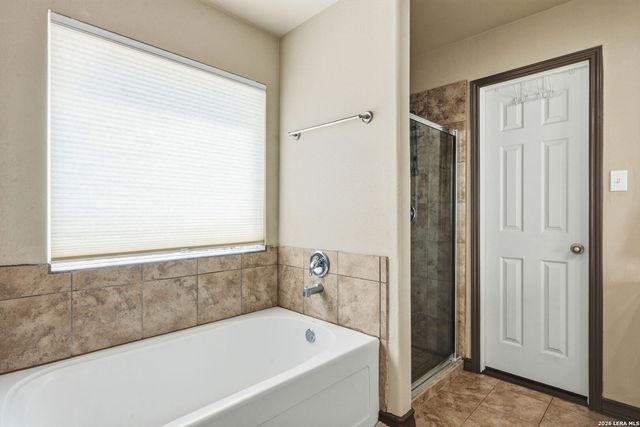 1163 County Road 323, Jourdanton, TX 78026