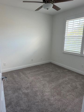 2810 NW Treviso Circle, Port St. Lucie, FL 34986