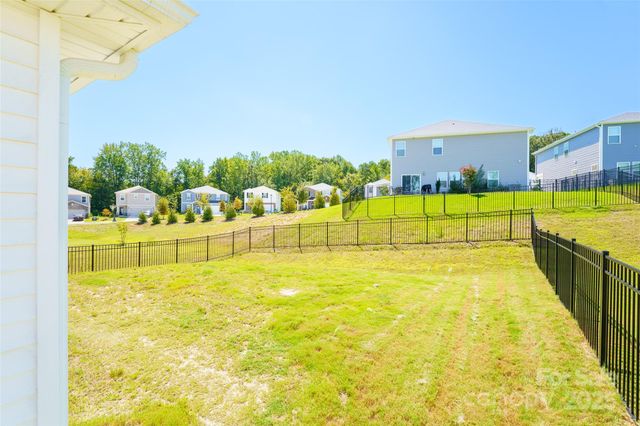 126 Guardian Gate Drive, Mooresville, NC 28115