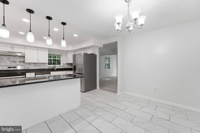 4200 GERRY LN, Woodbridge, VA 22193