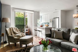 7250 Franklin Avenue 101, Los Angeles, CA 90046