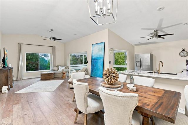 1117 Shady Rest LN, Naples, FL 34103