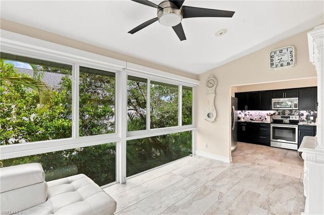 1117 Shady Rest LN, Naples, FL 34103