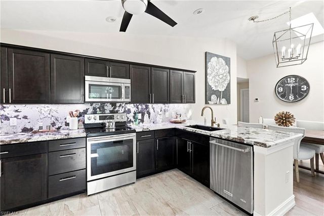 1117 Shady Rest LN, Naples, FL 34103
