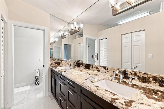 1117 Shady Rest LN, Naples, FL 34103
