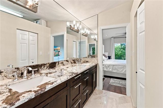 1117 Shady Rest LN, Naples, FL 34103