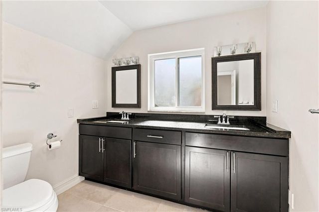 1117 Shady Rest LN, Naples, FL 34103