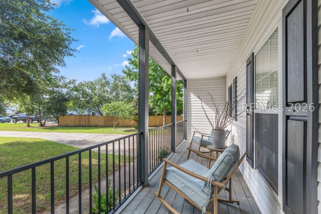 5 Pond View Ct, Bluffton, SC 29910