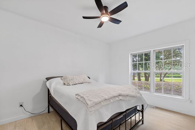 5 Pond View Ct, Bluffton, SC 29910