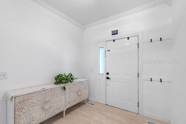 5 Pond View Ct, Bluffton, SC 29910