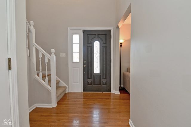 4763 Oakleigh Court, Greenwood, IN 46143