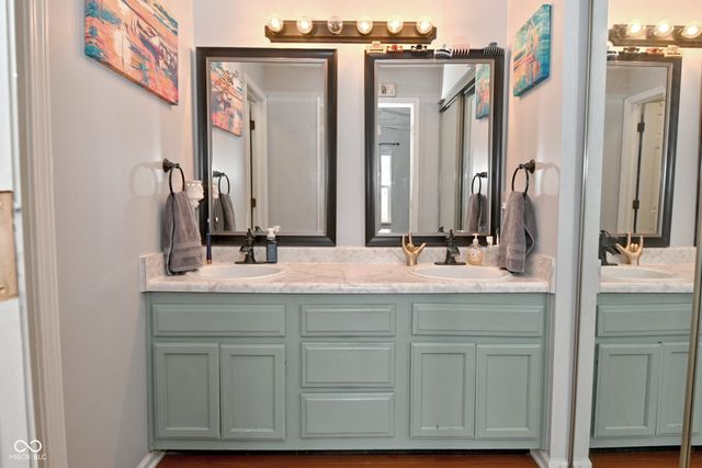 4763 Oakleigh Court, Greenwood, IN 46143