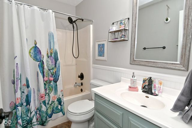 4763 Oakleigh Court, Greenwood, IN 46143