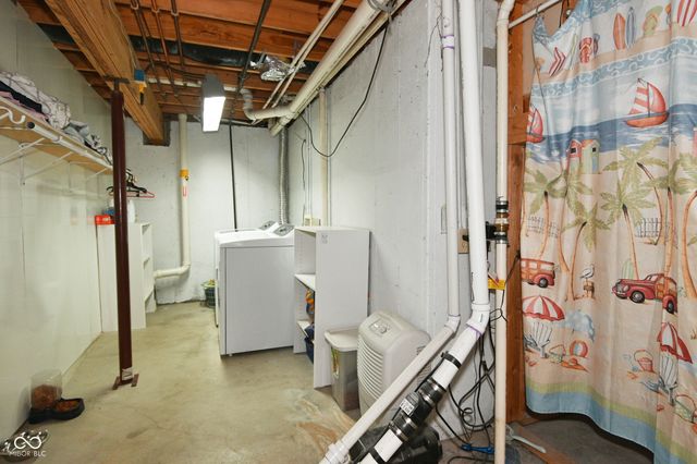 4763 Oakleigh Court, Greenwood, IN 46143