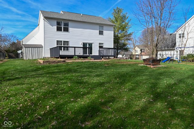 4763 Oakleigh Court, Greenwood, IN 46143