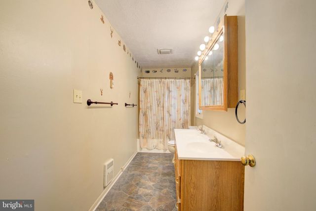 159 ASPEN TRL TRL, Winchester, VA 22602