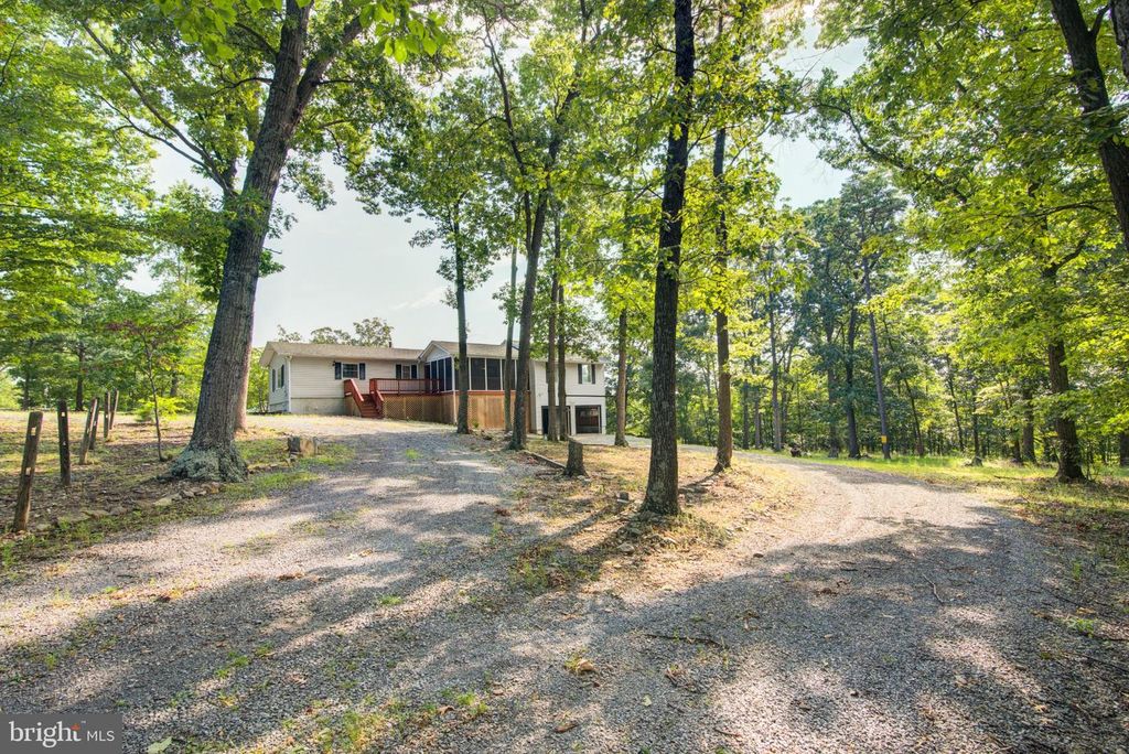 159 ASPEN TRL TRL, Winchester, VA 22602