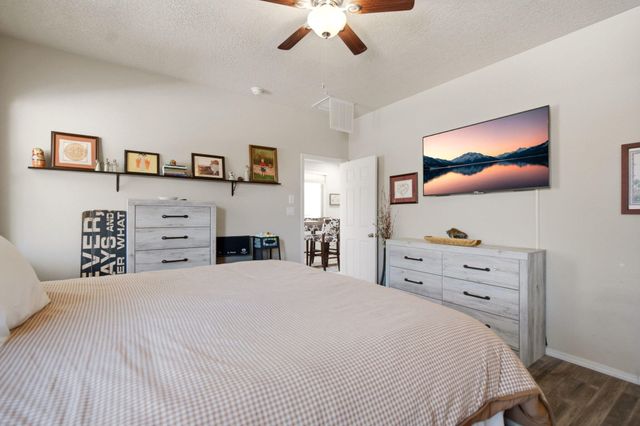 256 Landing Trail NE, Rio Rancho, NM 87124