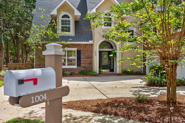 1004 Crooked Creek Cove, Niceville, FL 32578