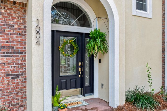 1004 Crooked Creek Cove, Niceville, FL 32578