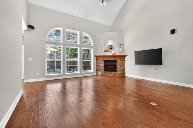 1004 Crooked Creek Cove, Niceville, FL 32578