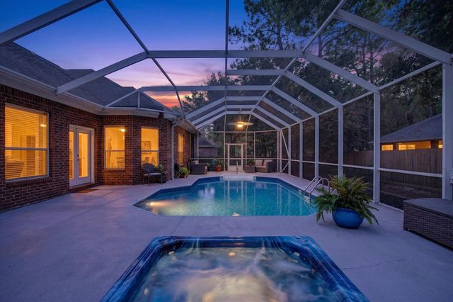 1004 Crooked Creek Cove, Niceville, FL 32578