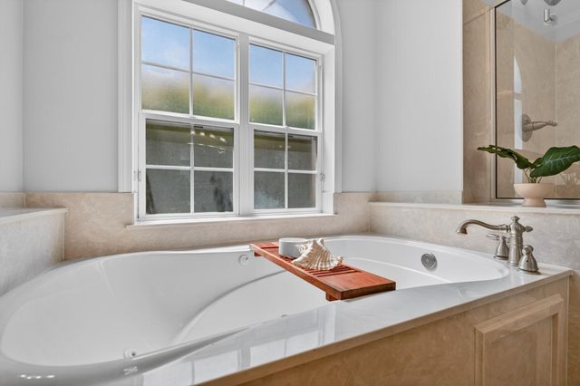 1004 Crooked Creek Cove, Niceville, FL 32578