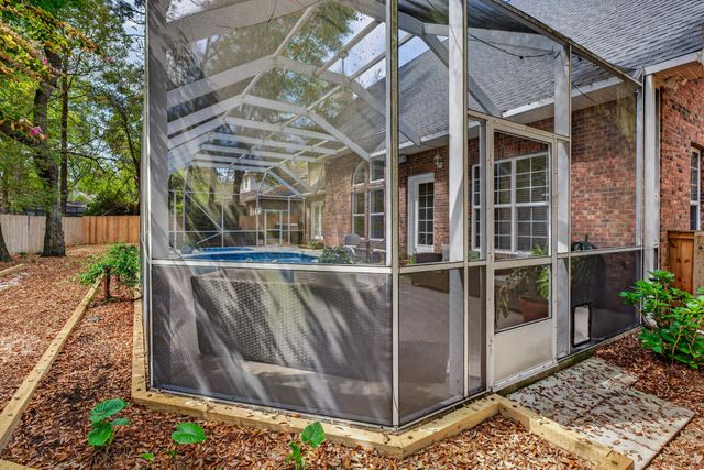 1004 Crooked Creek Cove, Niceville, FL 32578