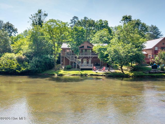 2197 Die Bend Road, Murphy, NC 28906