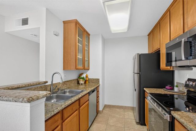 7120 Shoreline Dr 2303, San Diego, CA 92122