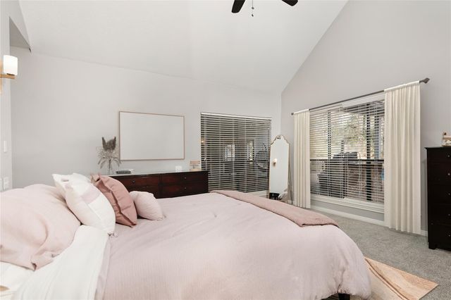 44 Lake Forest Circle, Conroe, TX 77384