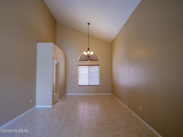 9167 E Sugarberry Place, Tucson, AZ 85747
