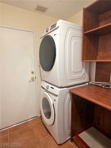 7290 Sheared Cliff Lane 101, Las Vegas, NV 89149