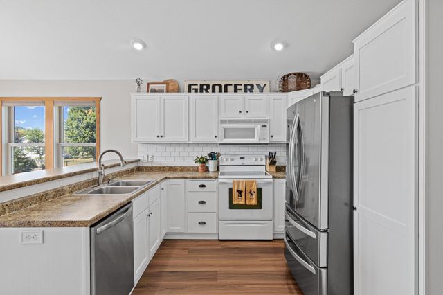 1365 Martin Court, New Richmond, WI 54017