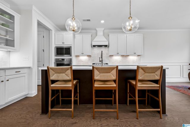 1222 BRAYFIELD CREST DRIVE, Vestavia Hills, AL 35242